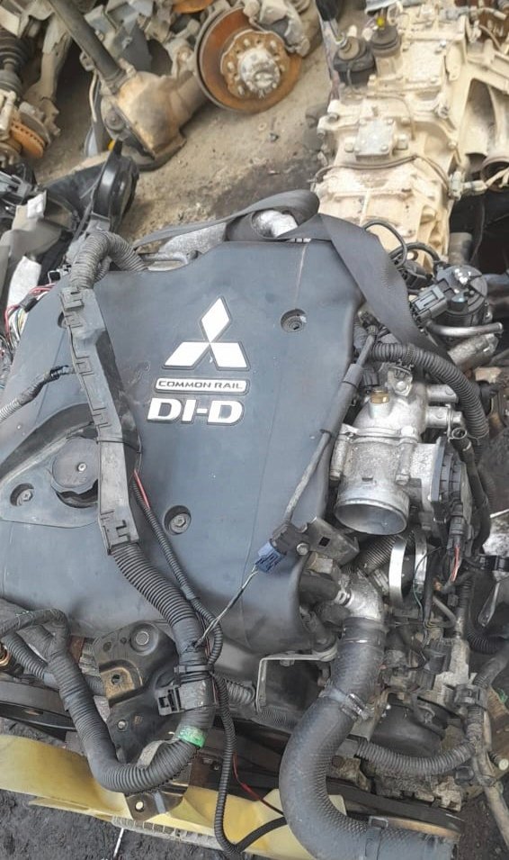 Mistibish L200 ,4056 pick up